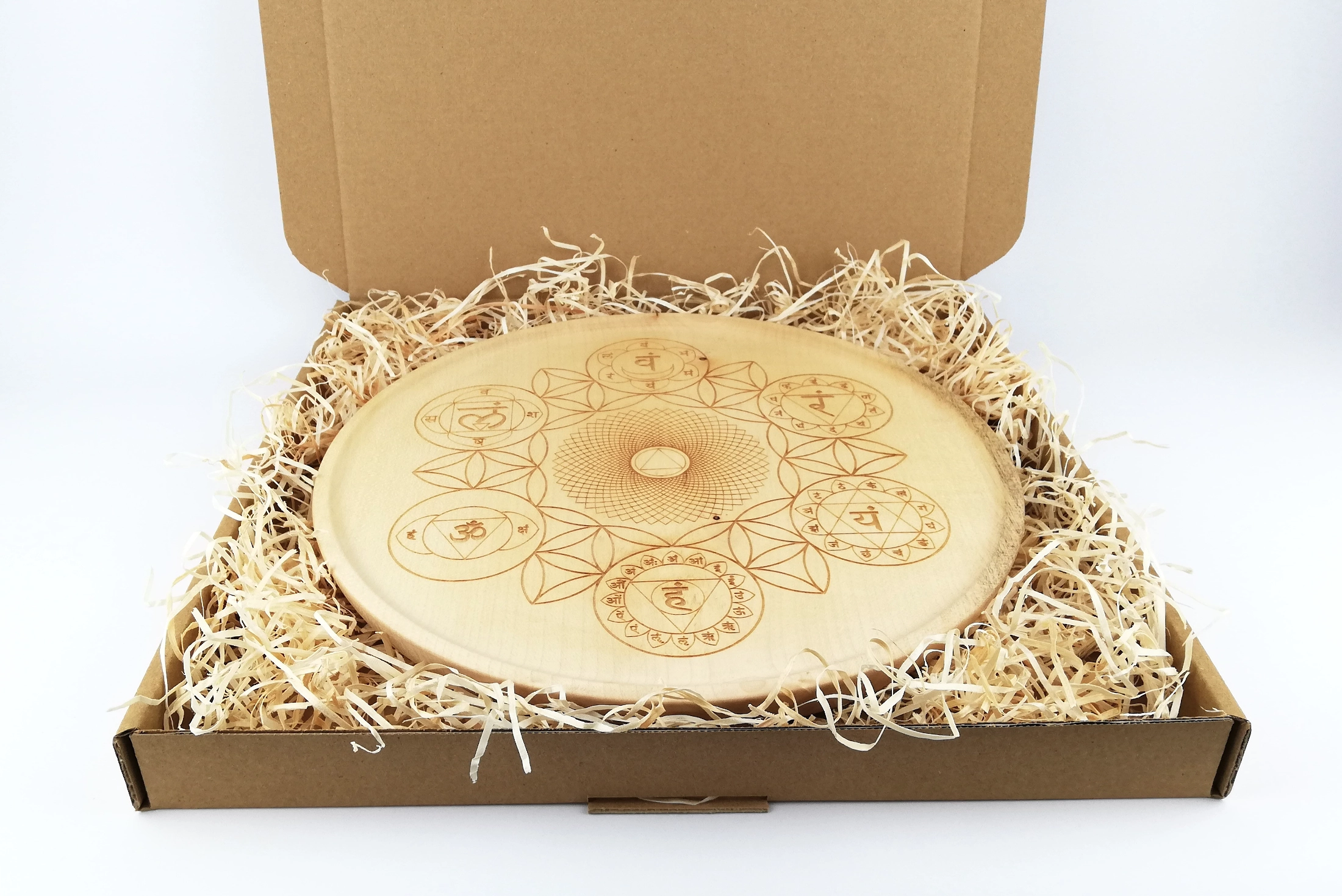 All chakras on one big plate (30cm/11.8in in diameter), packed in a box.