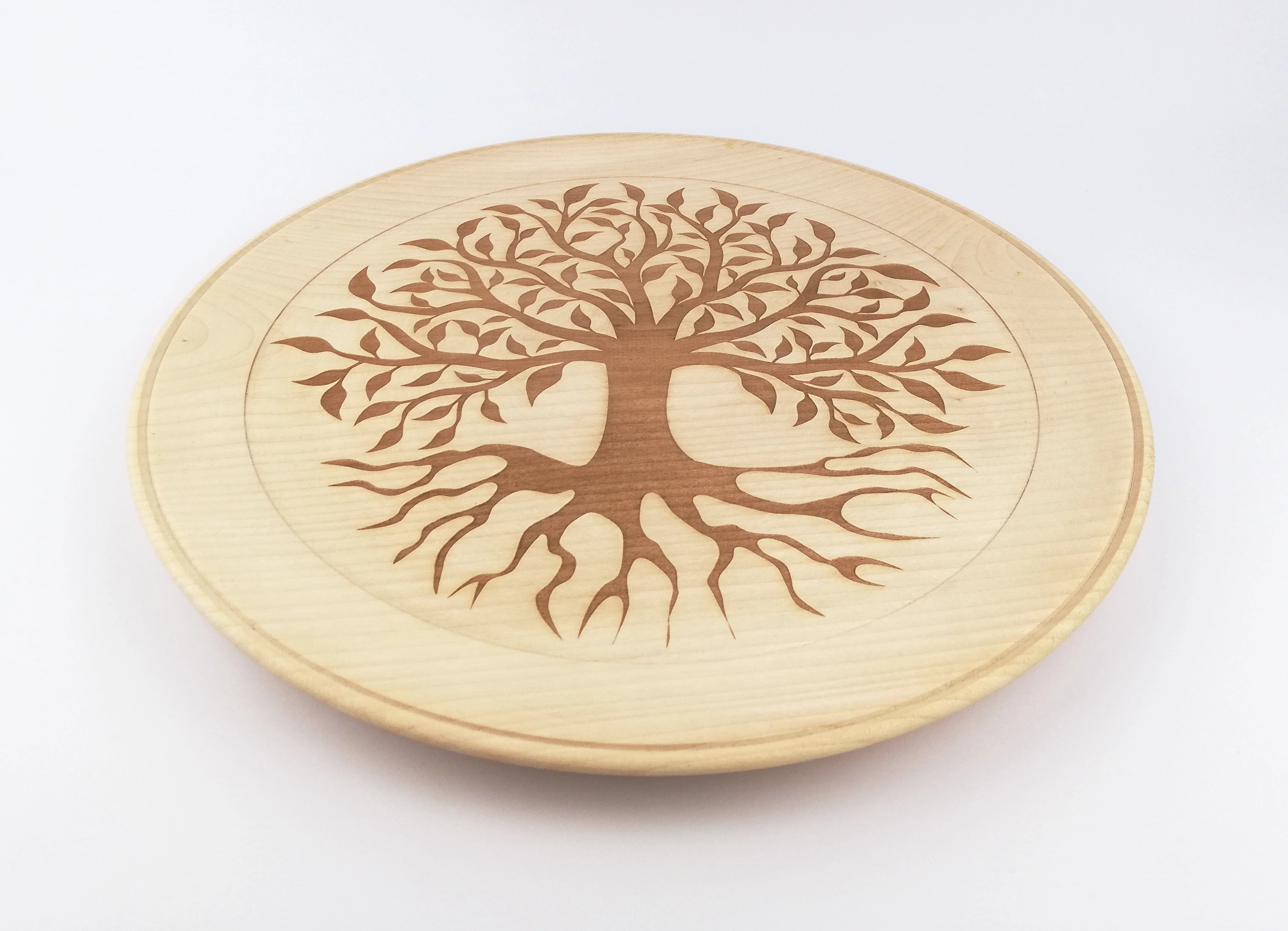 Tree of life (version 1) on a big plate (32cm/12.6in in diameter), side.