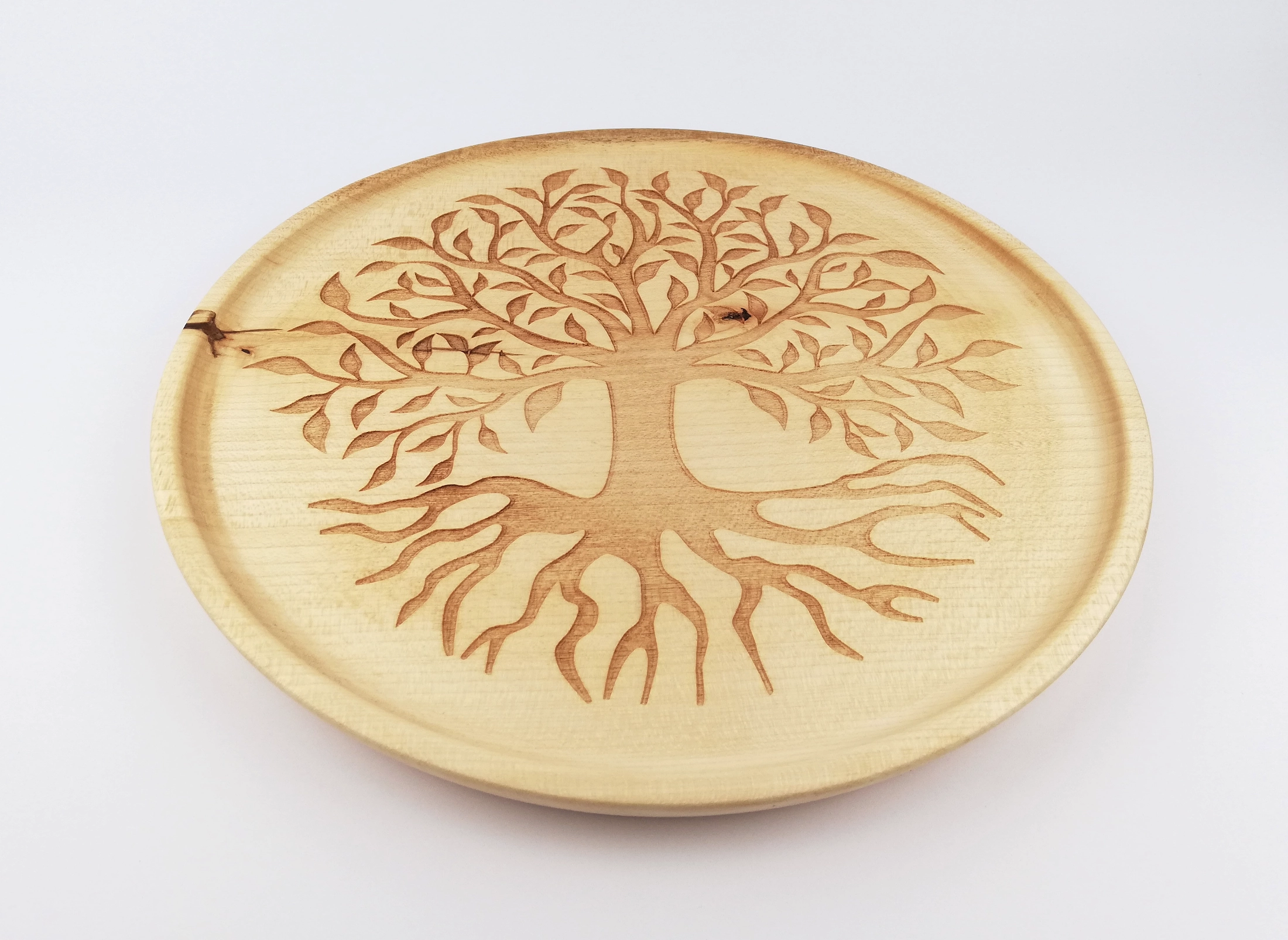 Tree of life (version 2) on a big plate (30cm/11.8in in diameter), side.